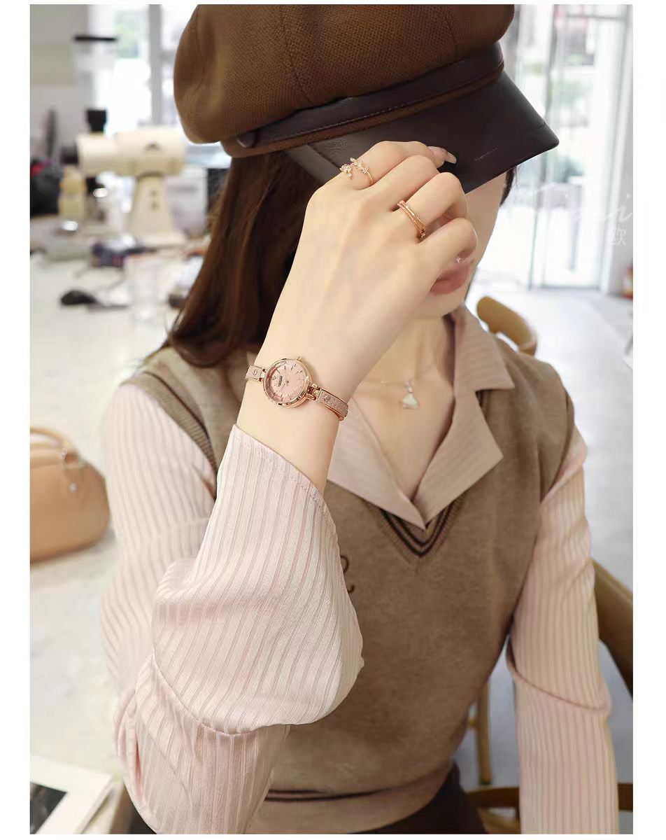 Dishidu Dishidu Women's Watch Bracelet Watch Exquisite Compact Women's Light Luxury Niche Quartz Women's Watch High Aesthetic