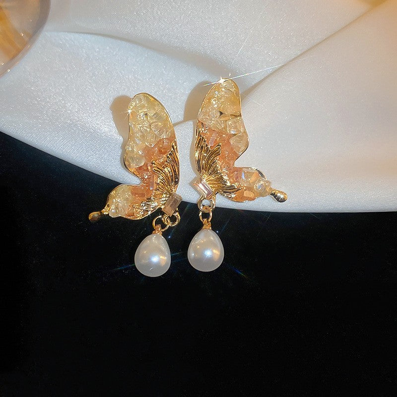 Pearl Earrings with a Sense of Sophistication Real Gold Electroplated Silver Needle French Retro Palace Style Earrings Versatile Ear Jewelry Wholesale
