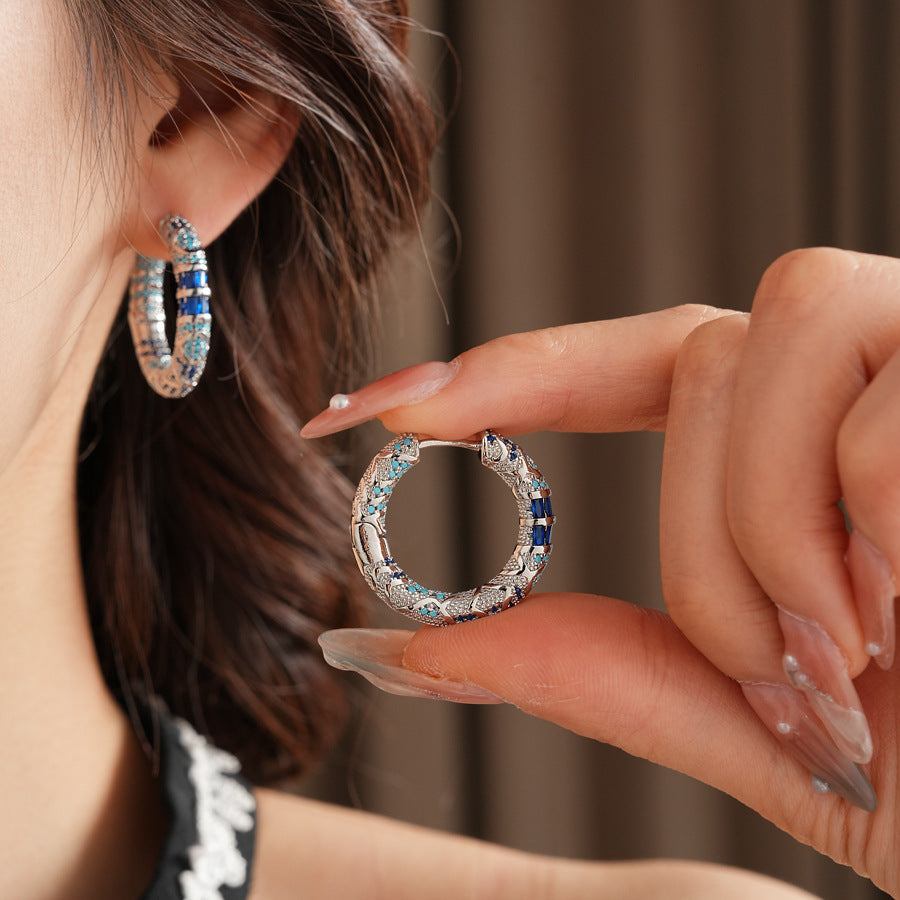 Medieval vintage Light Luxury Earrings Versatile Palace Style Zircon Round Ear Clips Niche High-end Fashion Earrings