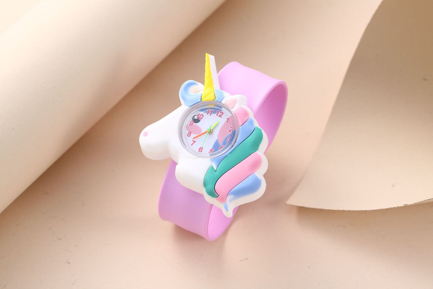 Children's Cute Fashion Snap Watch for Boys and Girls Quartz Watch Childlike Chronograph Large Dial