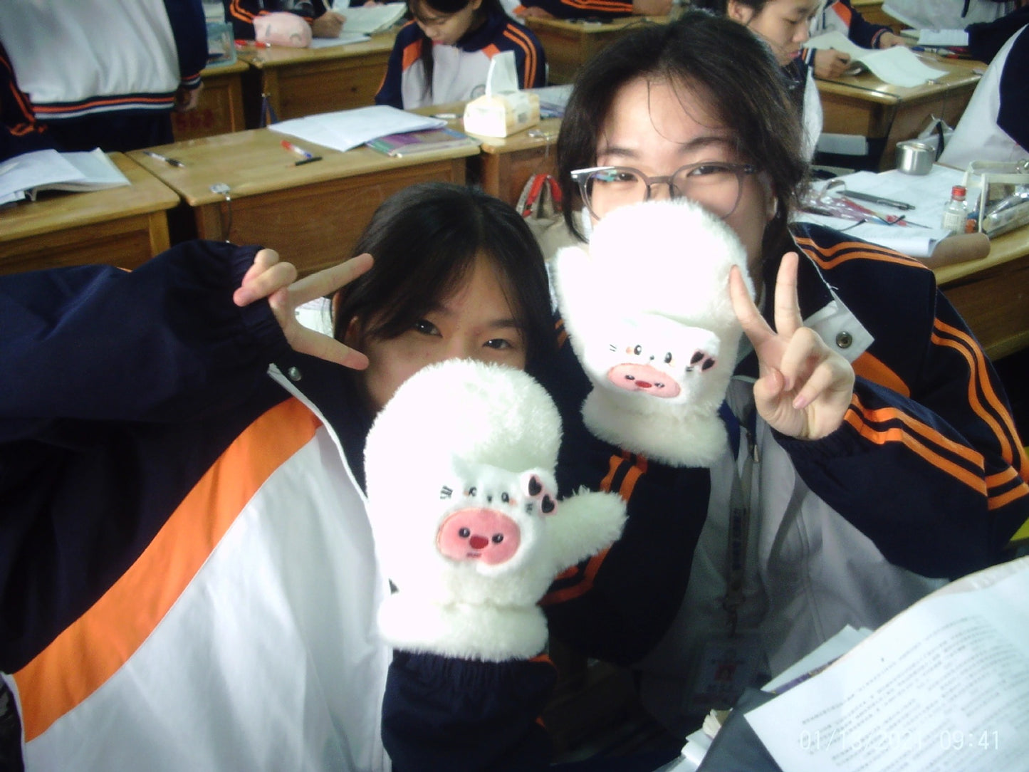 Mini Student Party Thumb Camera Campus ccd Digital birthday gift photo and video children's toy