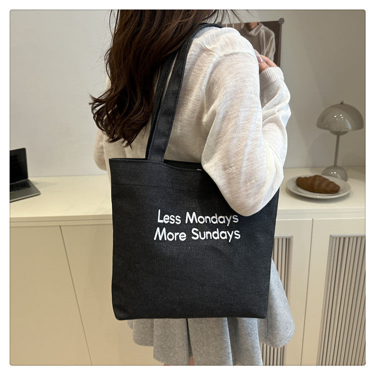 Vintage American Style Canvas Bag ins Large Capacity Student Commuter Artistic Single Shoulder Bag for Class Tote Bag for Women