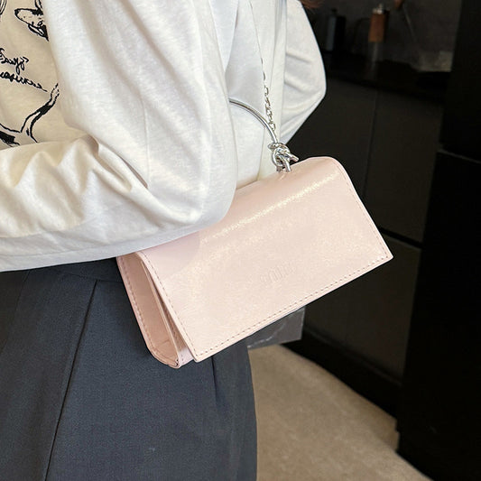 2025Spring New Chain Women's Bag Fashion Simple Stylish Single Shoulder Crossbody Bag Retro Handheld Small Square Women's Bag