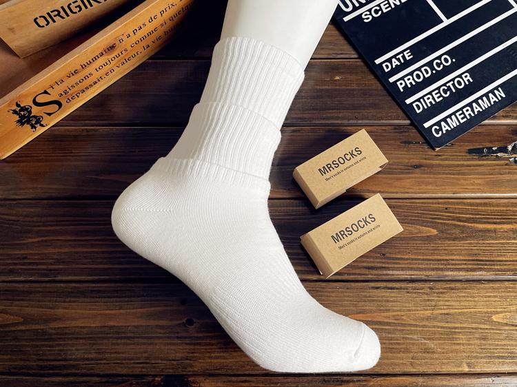 100%Pure Cotton Xinjiang Cotton Socks Men and Women Sports Socks Black and White Solid Color Autumn Winter Four Seasons Student Couple Deodorant Short Socks