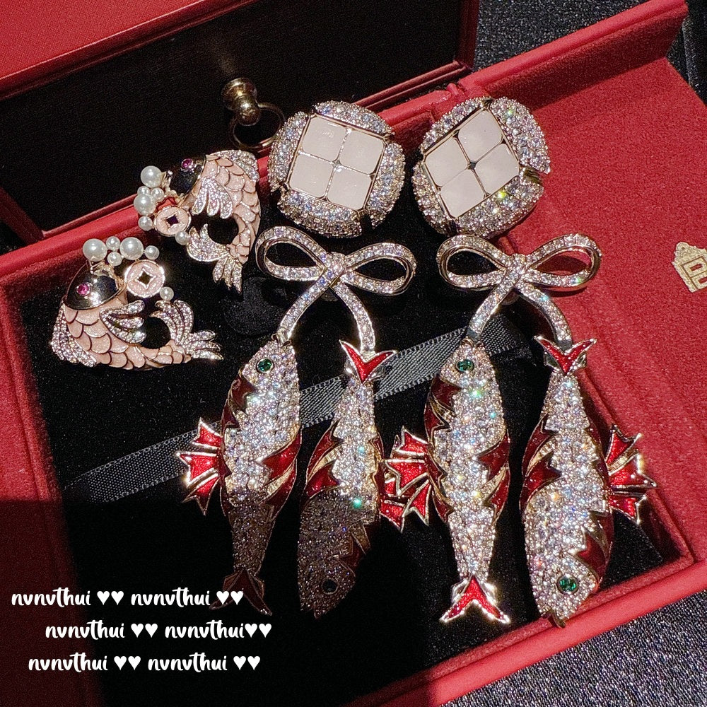 Sparkling Paphos Cloud Pattern Jellyfish Tassel Gemstone Earrings The Joy of a Rich Woman Egg-shaped Princess Pink Earrings