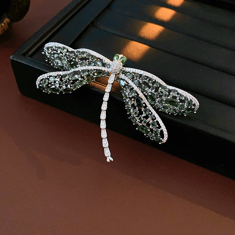 Green Zircon Hollow Dragonfly Brooch Light Luxury High-end Sense Elegant Brooch Fashion Unique Design Sense Accessories Wholesale