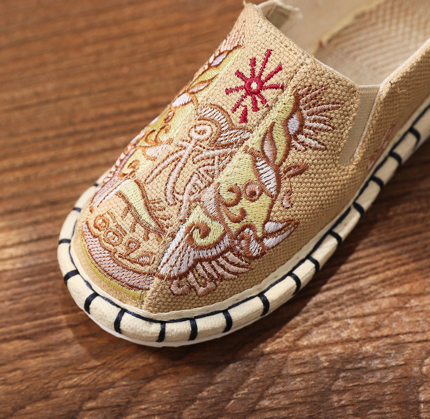 Old Beijing Traditional Cloth Shoes for Children, Thousand-Layer Sole Embroidered Cloth Shoes, Spring and Autumn Ancient Costume Hanfu Shoes, Ethnic Style Boys' Shoes