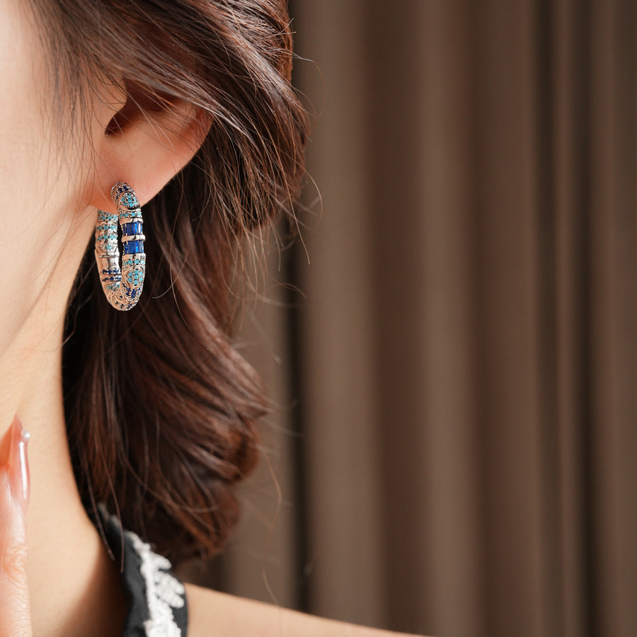 Medieval vintage Light Luxury Earrings Versatile Palace Style Zircon Round Ear Clips Niche High-end Fashion Earrings