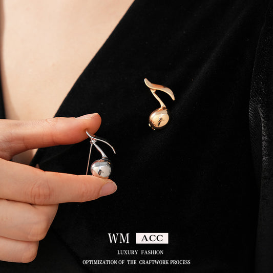 European and American Cross-Border Metal Music Note Brooch for Women, Vintage Exquisite Fashionable Unique Clothing Design Sense Niche Accessories Wholesale