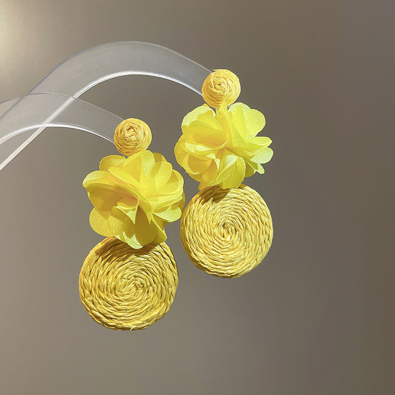 Beach Vacation Style Silver Needle Tassel Earrings Fashion Versatile Sweet Dopamine Earrings High-end Niche Earrings for Women