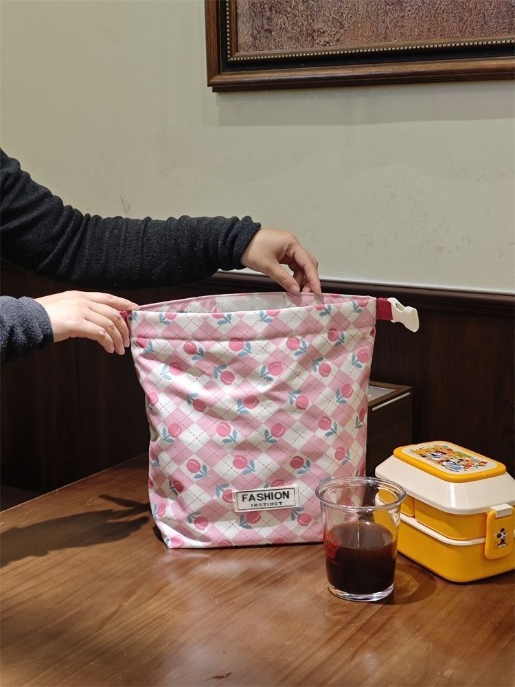 New Cartoon High-Value Aluminum Foil Insulated Student Lunch Bag Versatile Artistic Handheld Waterproof Office Worker Lunch Box