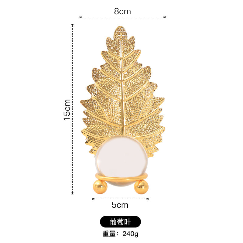 Nordic Light Luxury Metal Leaf Crystal Ball Ornament for Study Room Bookshelf Wine Frame Model Room Entrance Decoration Ornament