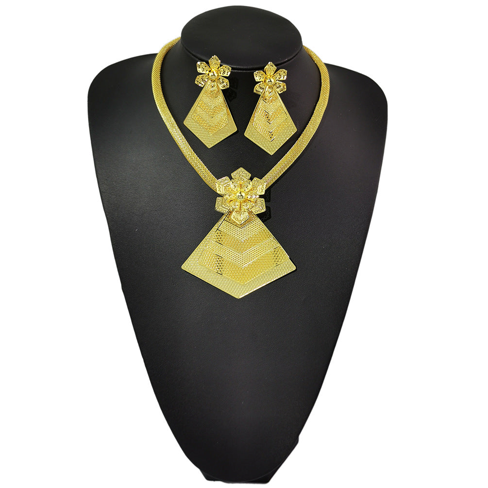 Various Dubai Sets for Women24K Gold Color Big Flower Pendant Necklace and Earrings Wedding Party African Set