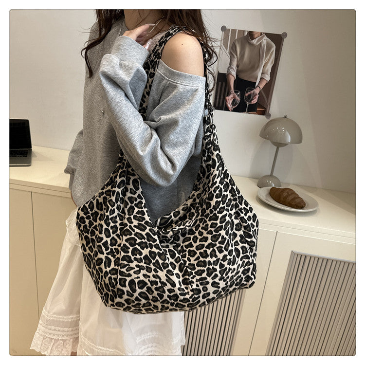 Japanese and Korean Leopard Print ins New Style Single Shoulder Bag Casual Women Versatile Commuting Work Tote Bag Large Capacity Crossbody Bag
