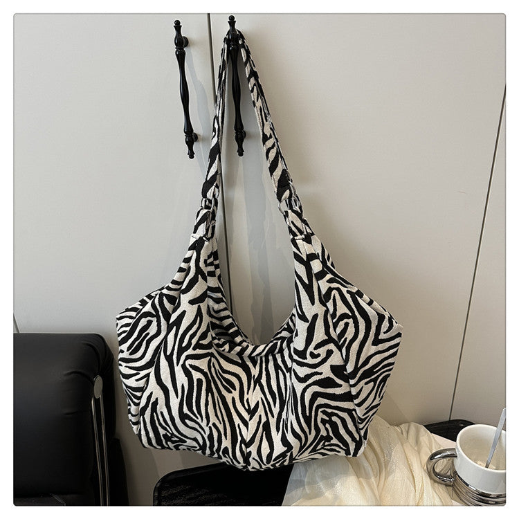Japanese and Korean Leopard Print ins New Style Single Shoulder Bag Casual Women Versatile Commuting Work Tote Bag Large Capacity Crossbody Bag