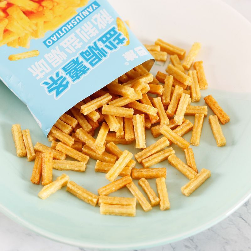 Spicy Pepper Flavor Crispy Potato Chips Crispy Rolls Salted Potato Sticks Internet Celebrity Office Snacks Individually Packaged