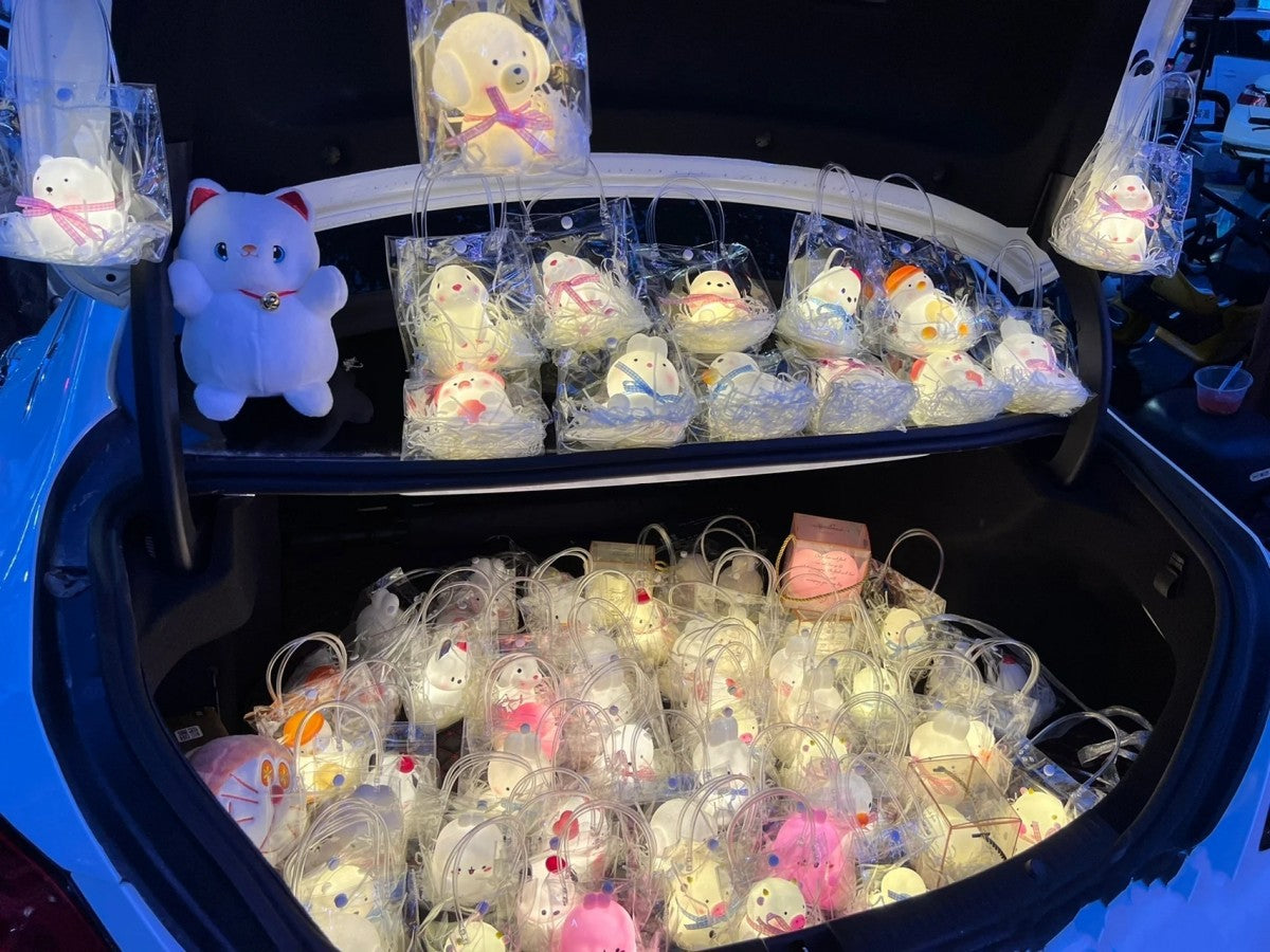 College Student Entrepreneurship Internet Celebrity Night Market Stall Small Goods Park Ring Toss Glowing Toys Street Stall Gifts Hot-Selling Gifts