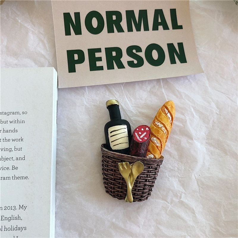 *Beautiful Little Aunt* Refrigerator Magnet 3D Creative Magnetic Sticker Simulation Food Bread Message Sticker Magnetic