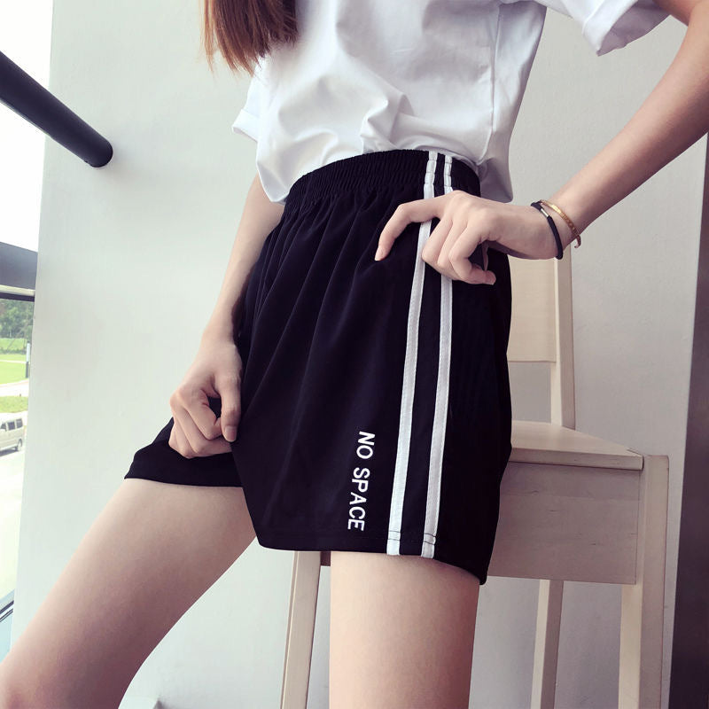 Summer Thin Sports Shorts for Women, Three-Quarter Running Shorts, Loose Casual Korean Style Ultra-Short Hot Pants, Beach Shorts for Outdoor Wear