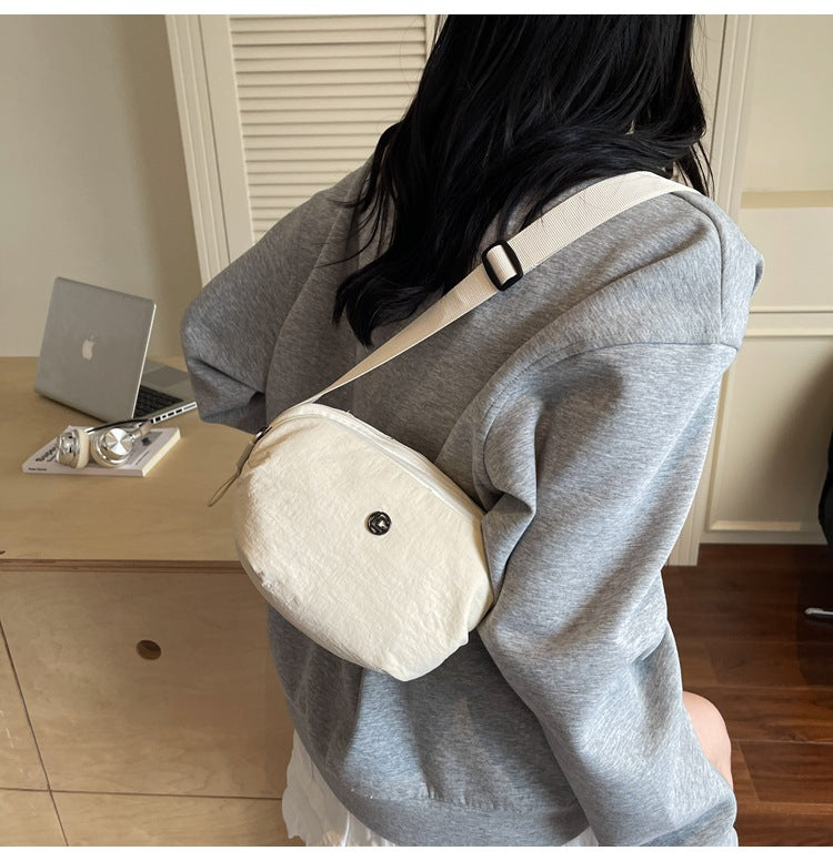 Casual Crossbody Bag Fashion Nylon Style Bag for Cycling ins New Small Bag Lightweight Single Shoulder Nylon Hip-Hop