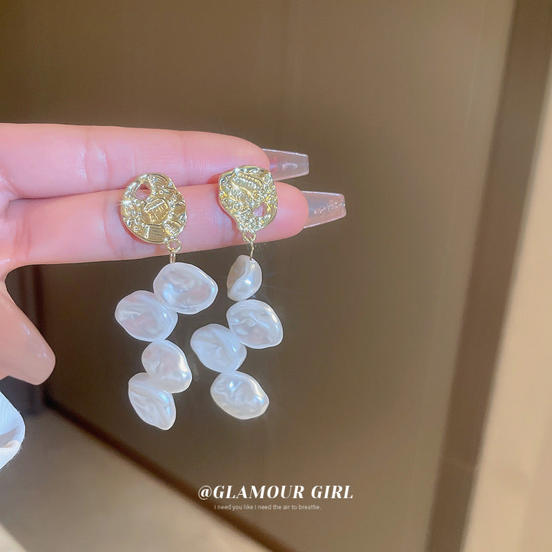 Pearl Earrings with a Sense of Sophistication Real Gold Electroplated Silver Needle French Retro Palace Style Earrings Versatile Ear Jewelry Wholesale