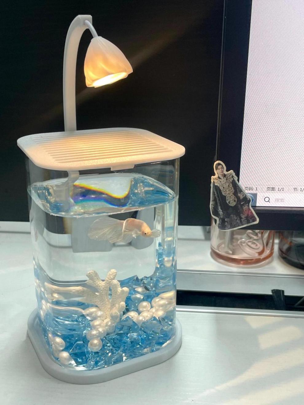 Fish Tank Betta Ultra-clear Small Lazy Glass Tank Living Room Creative Desktop Ornament Sensory Viewing Light