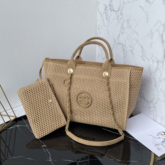 Chanel Style Handbag and Crossbody Bag2025Summer New Raffia Woven Beach Bag Fashionable High-end Shoulder Bag