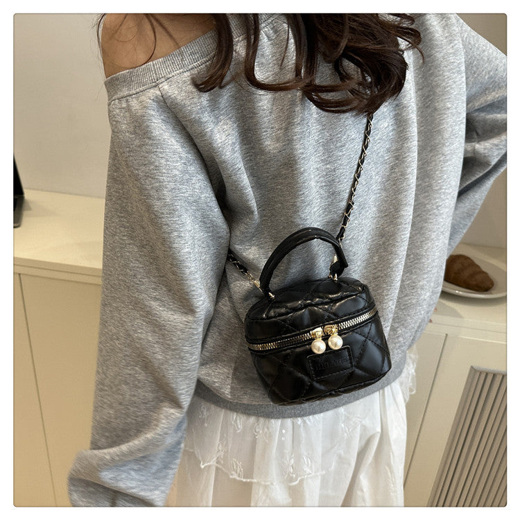 Women's Spring Summer Bag2025New Diamond Chain Bag High-End Fashionable Crossbody Bag Versatile Handheld Small Square Bag
