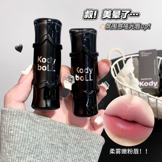 kodyboll Satin Matte Lipstick Velvet Lip Gloss Atmosphere Lip Mud Brightening Non-Drying Long-Lasting Enhancing Complexion