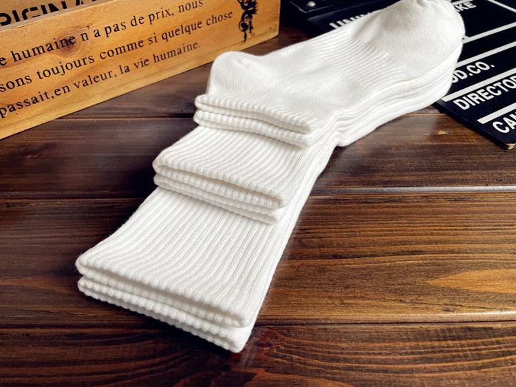 100%Pure Cotton Xinjiang Cotton Socks Men and Women Sports Socks Black and White Solid Color Autumn Winter Four Seasons Student Couple Deodorant Short Socks