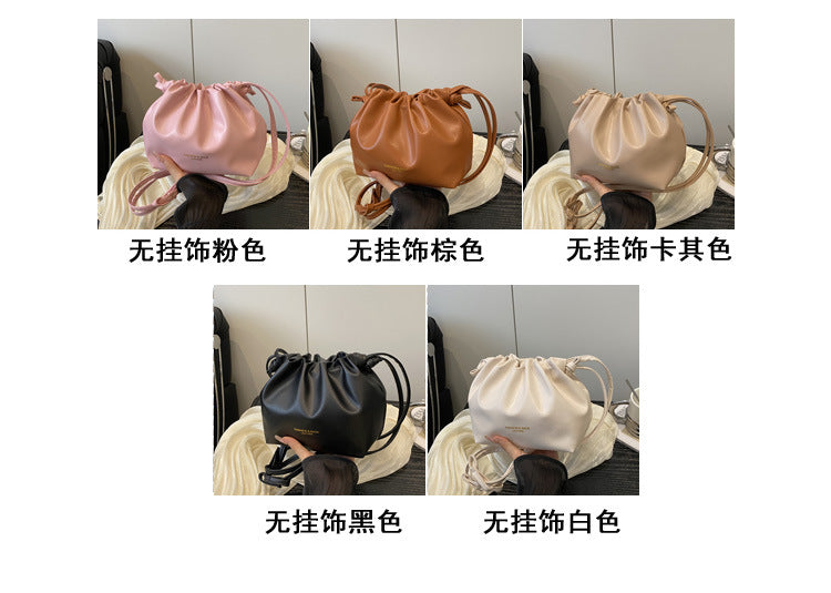 This year's trendy casual fashion elegant women's bag2025New versatile trendy single-shoulder bag with a high-end feel bucket bag