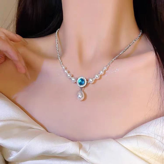 Light Luxury Niche Design Y2K Necklace Bracelet Set Elegant Versatile Sweet Cool Spicy Girl Choker High-end Collarbone Chain
