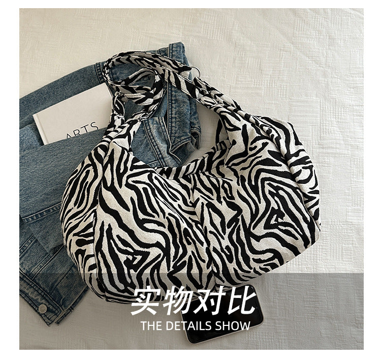Japanese and Korean Leopard Print ins New Style Single Shoulder Bag Casual Women Versatile Commuting Work Tote Bag Large Capacity Crossbody Bag