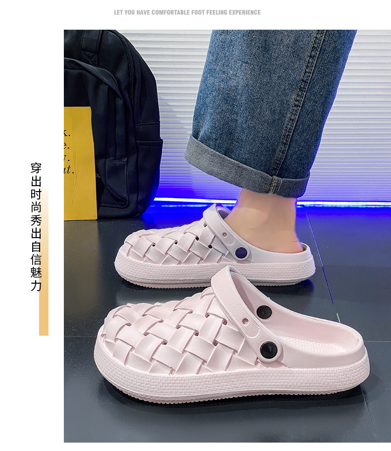 Croc Shoes Non-Slip Soft Sole Men's Closed-Toe Sandals Thick Sole Trendy ins Couple style casual slippers Korean version beach shoes