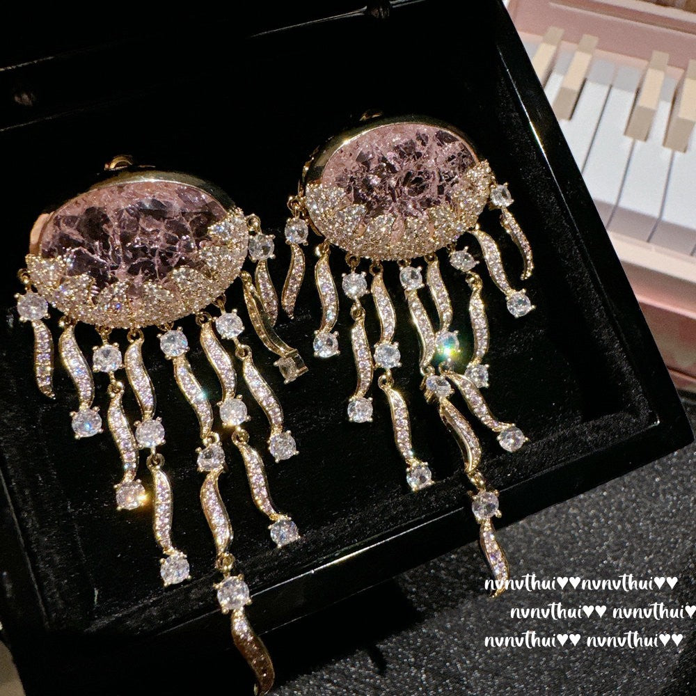 Sparkling Paphos Cloud Pattern Jellyfish Tassel Gemstone Earrings The Joy of a Rich Woman Egg-shaped Princess Pink Earrings