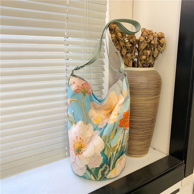 New2025Floral Oil Painting Niche Large Capacity Versatile Commuter Bucket High-end Bag Women's Shoulder Bag Hot Item