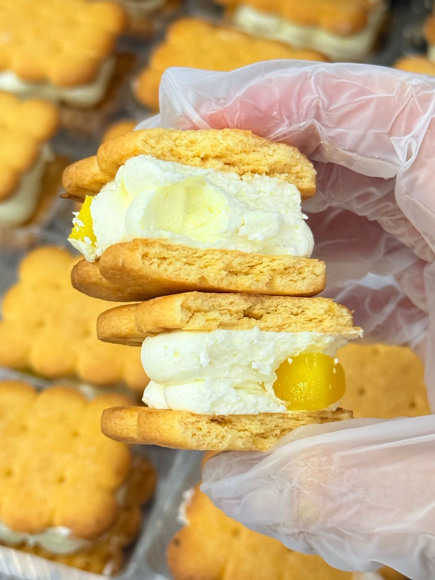 Frozen Chewy Butter Sandwich Cookies Matcha Chocolate Multi-flavor Ice Cream Texture Cake Snacks Factory