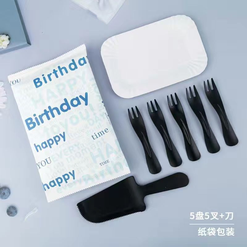 Birthday Cake Cutlery Set Bakery Disposable Cutlery Plates Food Grade Cake Shop Plastic Tableware