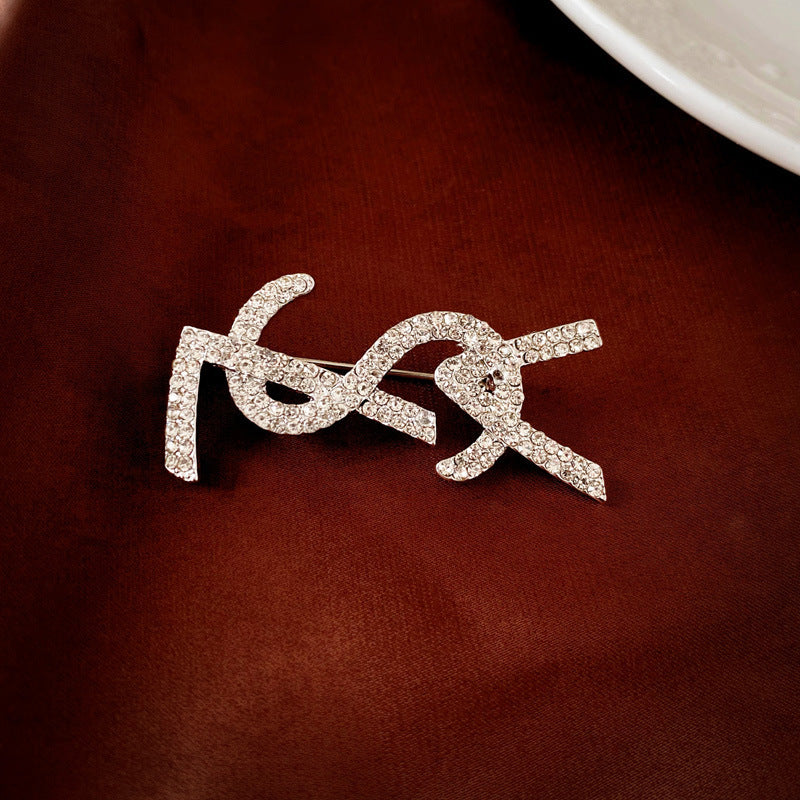 Inlaid Diamond Pearl Digital Flower Brooch French Light Luxury Elegant Pin Fashion Niche High-end Suit Accessory for Women