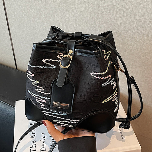Drawstring Bucket Bag for Women New Style2025High-end Niche Super Popular Single Shoulder Bag Autumn Winter Versatile Crossbody Bag