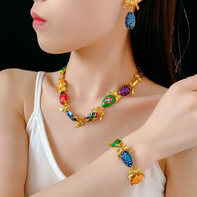 Medieval vintage Water Drop Flower Bow Necklace Palace Style Diamond Inlaid Oil Drop Collarbone Chain High-end Jewelry