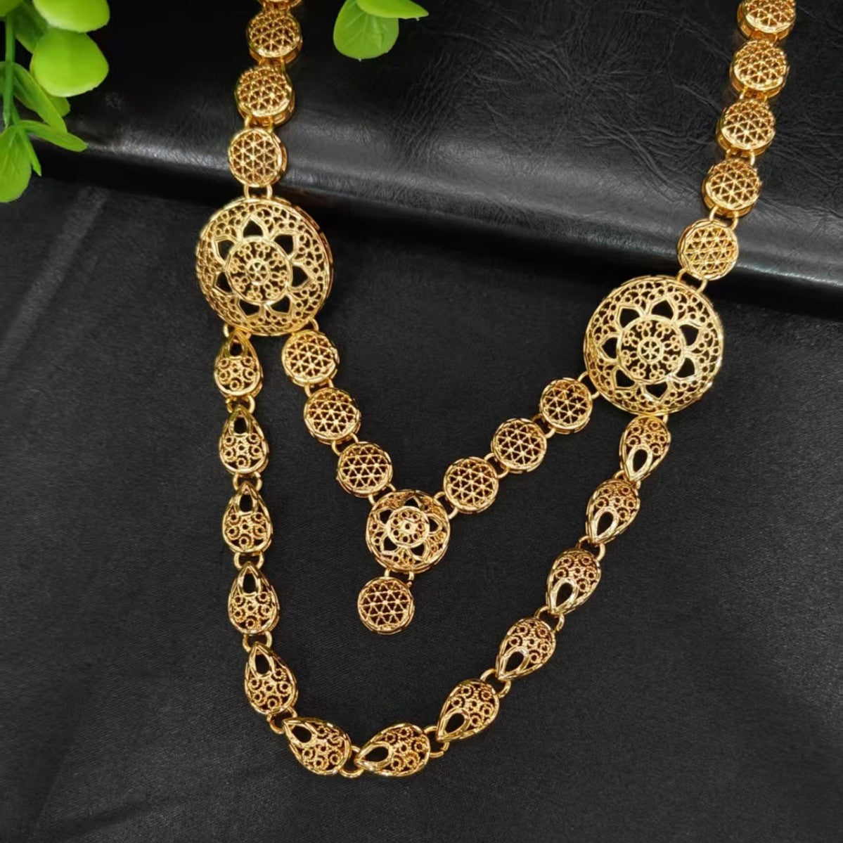 Hot Sale Recommendation Dubai24K Gold Women's Jewelry Set Middle Eastern Bride Necklace Earrings Ring Bracelet Four-Piece Set