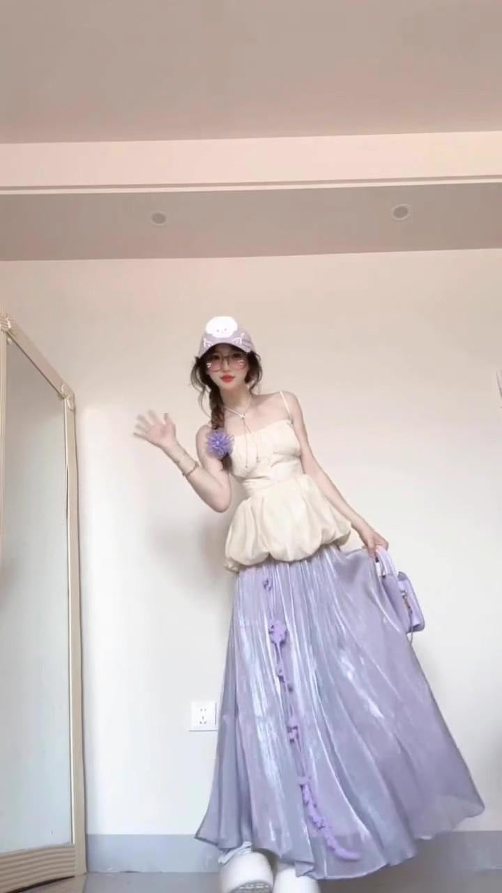 Pure Desire Sweet Spicy Girl Set for Women Summer Flower Bud Strap Top Outfit Purple Stunning Half Skirt Fashion Two-Piece Set