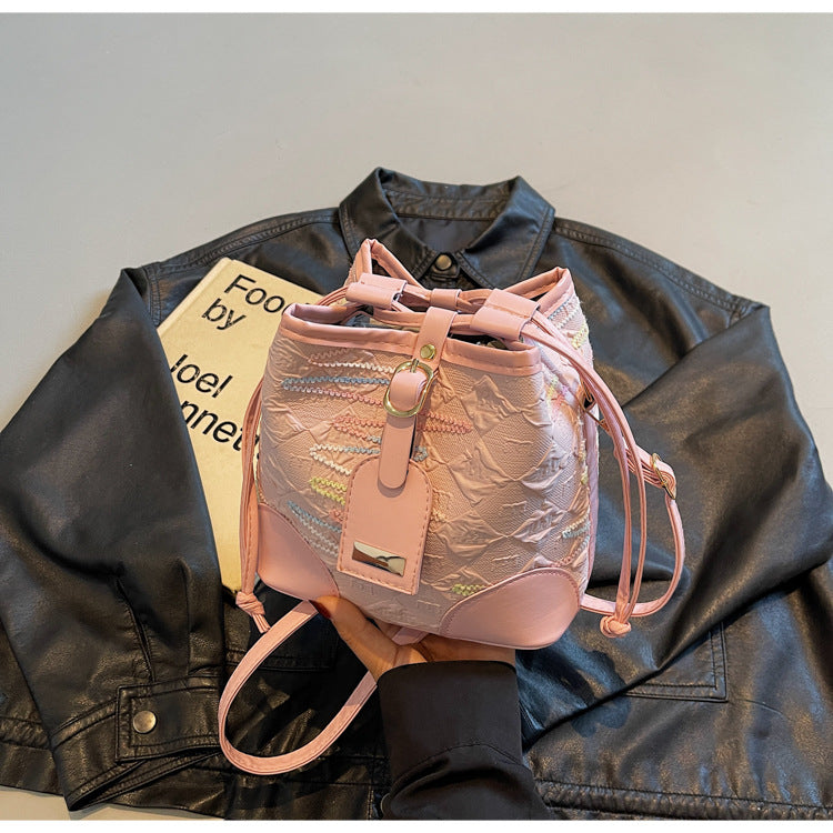 Drawstring Bucket Bag for Women New Style2025High-end Niche Super Popular Single Shoulder Bag Autumn Winter Versatile Crossbody Bag