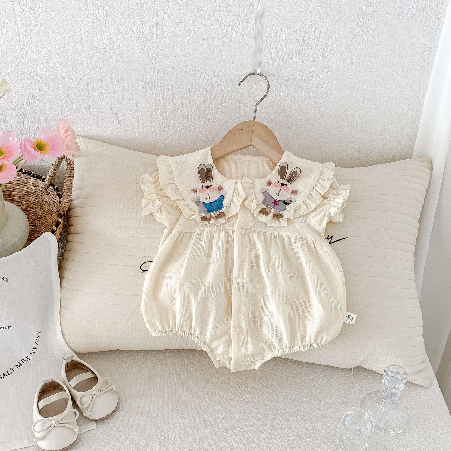 2025New Pure Cotton Girls Summer Clothes Sleeve Three-dimensional Rabbit Doll Collar Lace Baby Harness Fashionable Princess Climbing Clothes