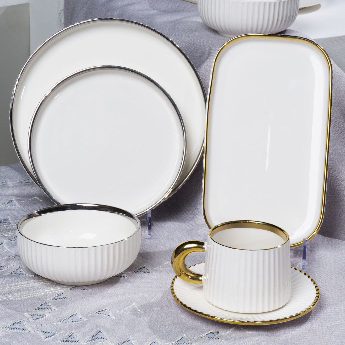 2024New Luxury Bowl and Plate Set Household Bowl High-end Ceramic Bowlware Plate Chopsticks Housewarming Bowl Plate Tableware Set