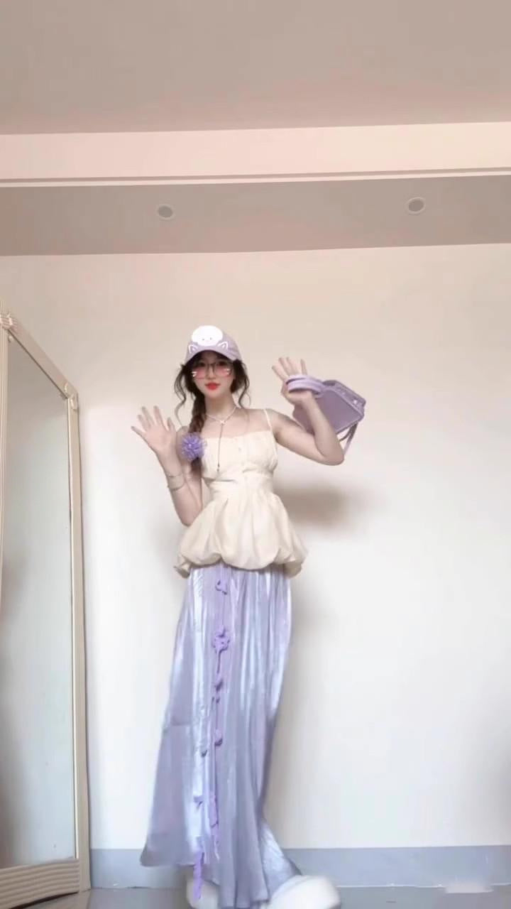 Pure Desire Sweet Spicy Girl Set for Women Summer Flower Bud Strap Top Outfit Purple Stunning Half Skirt Fashion Two-Piece Set