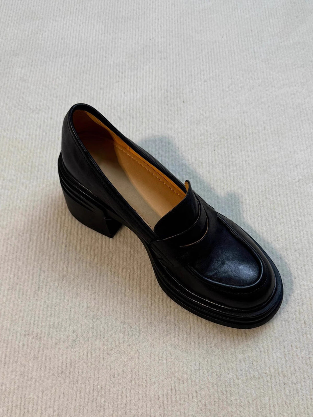 Soft Leather Version~Lancui Thick-Soled Chunky Heel Loafers for Women, Retro Style, Height-Increasing Slip-On Simple Leather Shoes for Petite Women