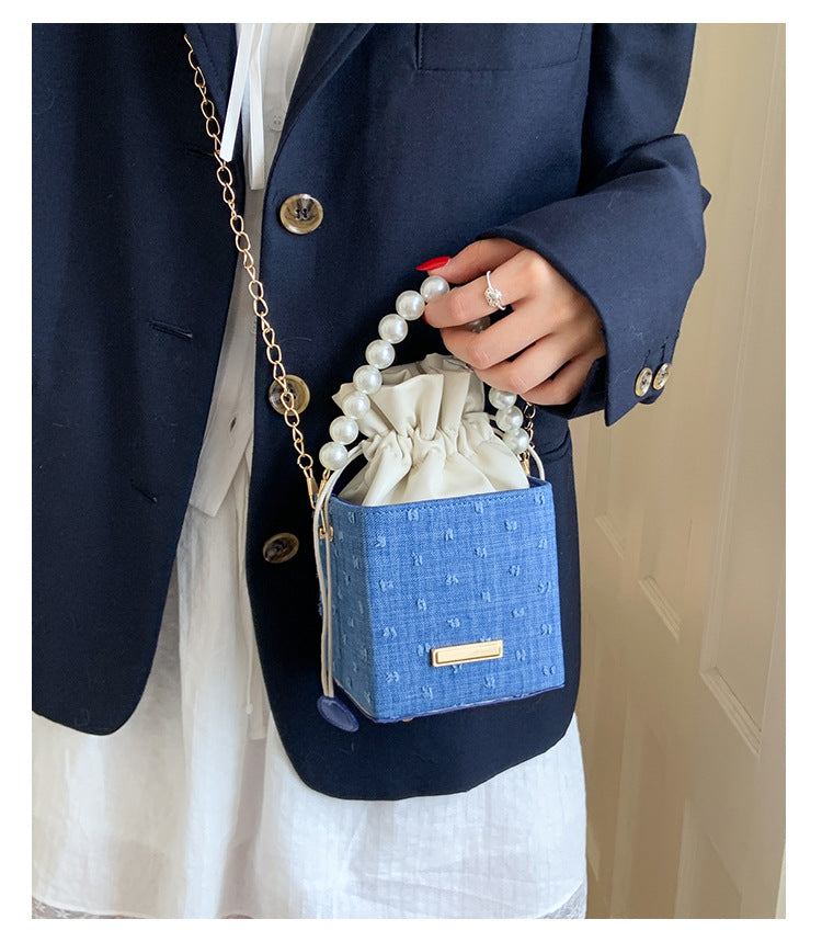 Autumn Small Bag2025New Trendy Fashionable Versatile Pearl Handbag High-Quality Texture Crossbody Bag