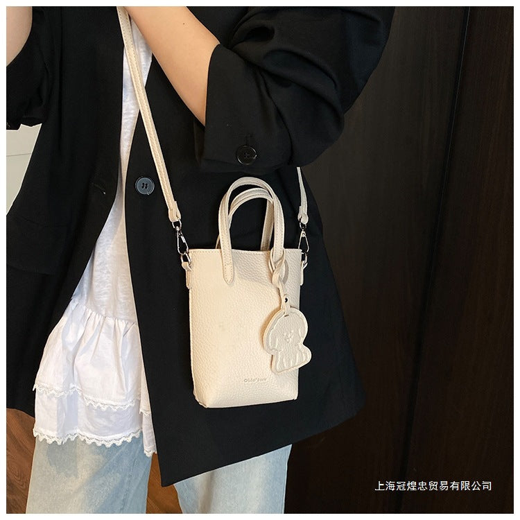 Women's Bag Single Shoulder Crossbody Bag Versatile Handbag New Simple Style Basket Fashionable Spring2025Fashion